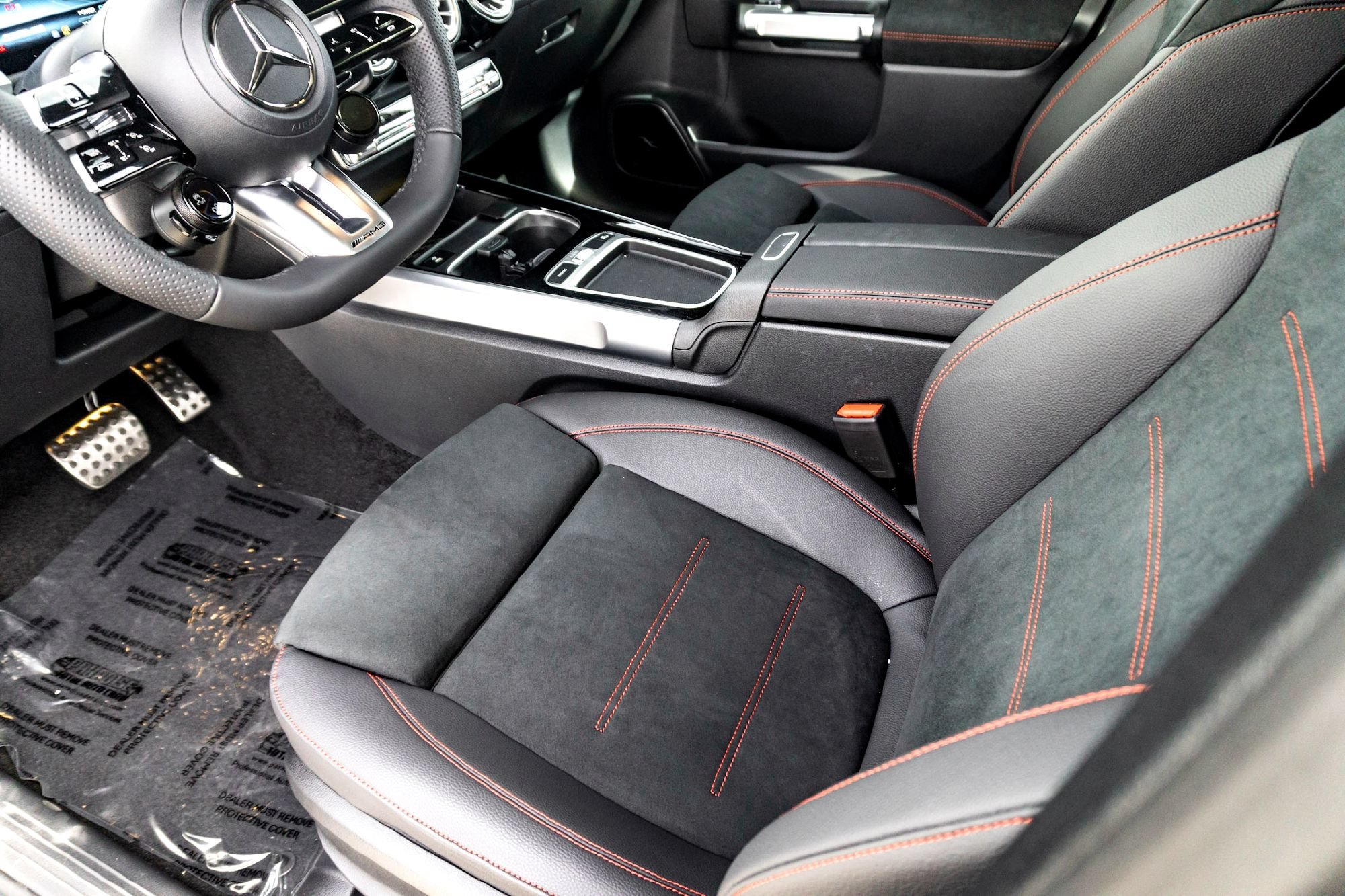 New 2026 Night Black Mercedes-Benz AMG® GLB 35 4MATIC® SUV image 33