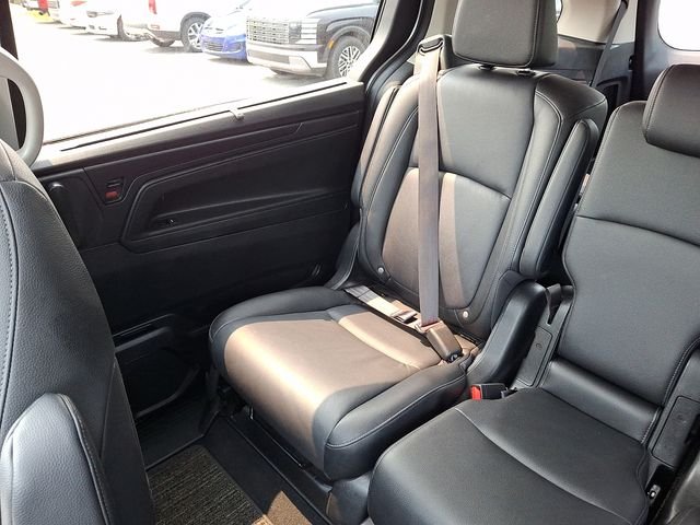 Used 2025  Honda EX-L image 18