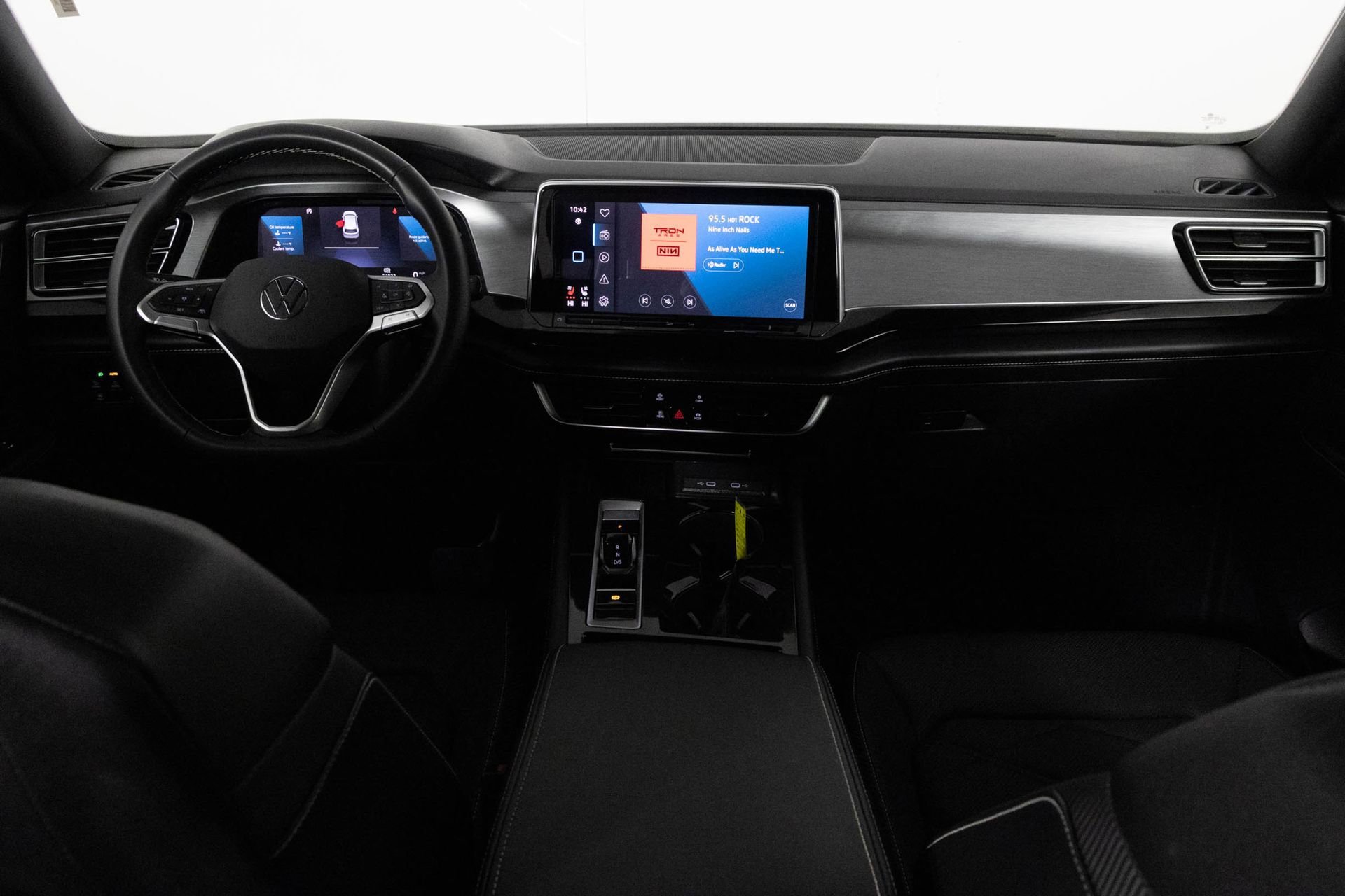 2025 VOLKSWAGEN ATLAS CROSS SPORT - Image 20