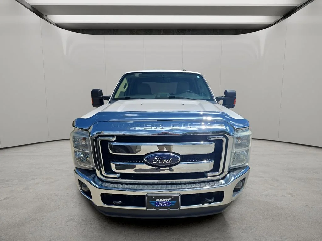 Used 2016 White Ford LARIAT image 8