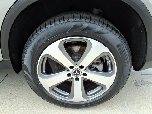 Certified Used 2021 Silver Mercedes-Benz GLC 300 image 24