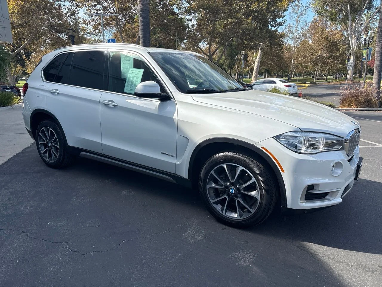 Used 2018 White BMW xDrive35i image 3