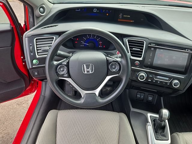 Used 2015 Rallye Red Honda EX image 11