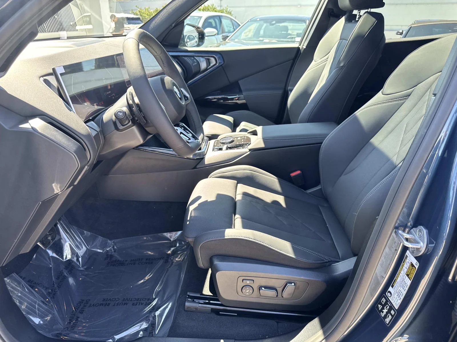 New 2026 Arctic Race Blue metallic BMW 30 xDrive image 14
