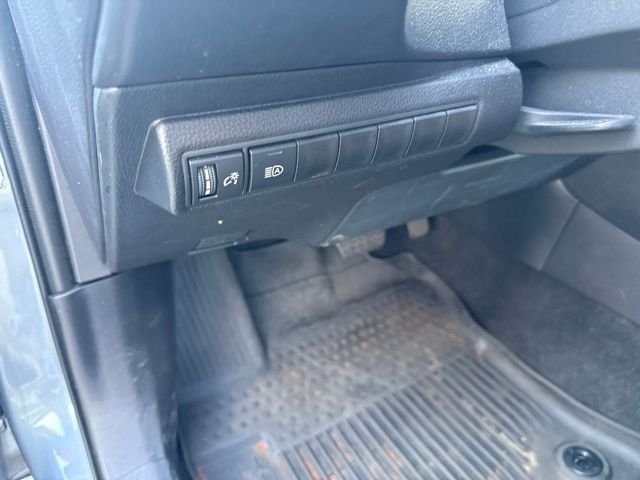 Used 2026  Toyota LE image 26