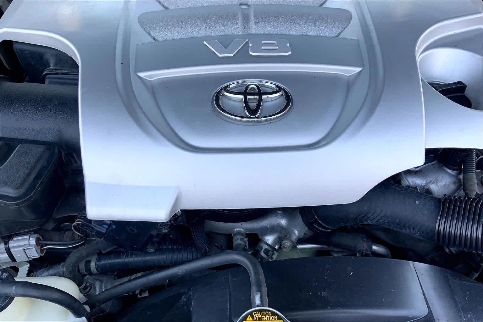 Used 2013 Black Toyota  image 33