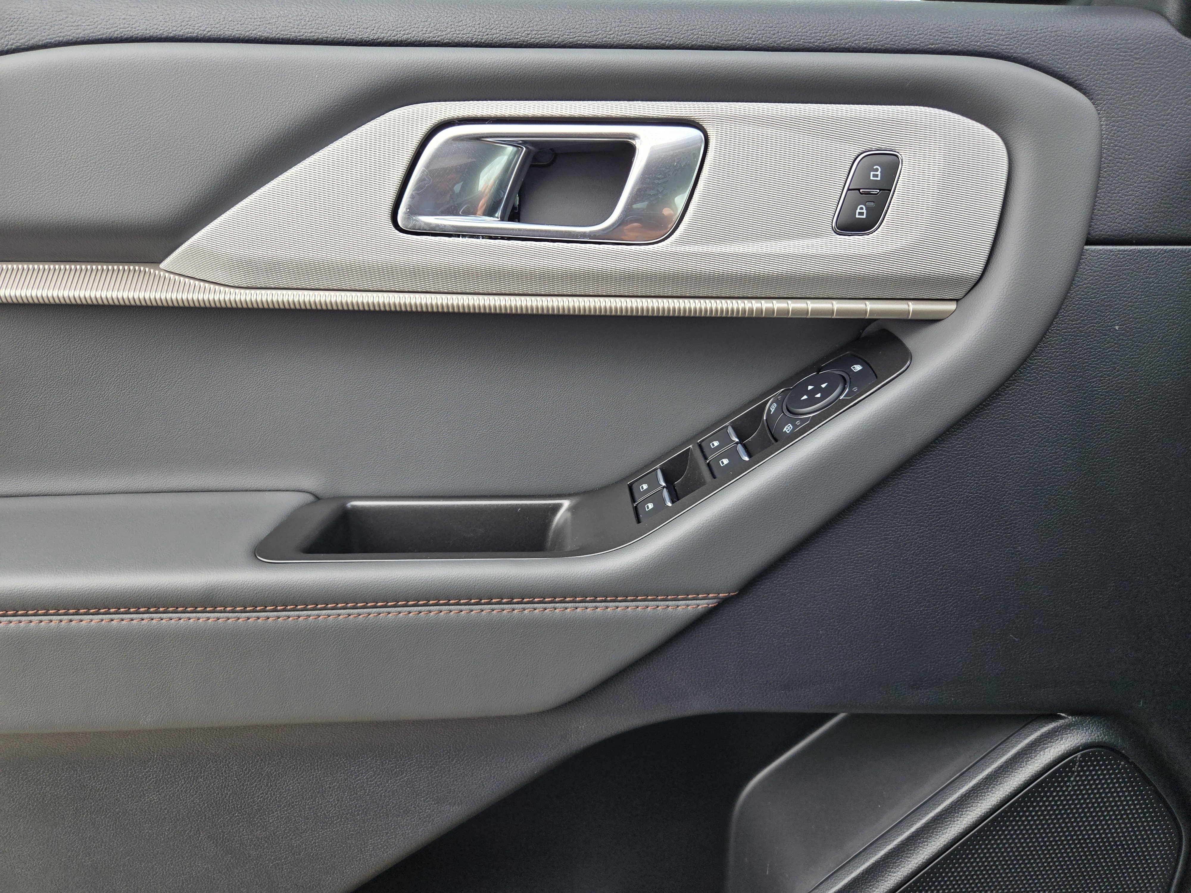New 2026 Carbonized Gray Metallic Ford Active image 14