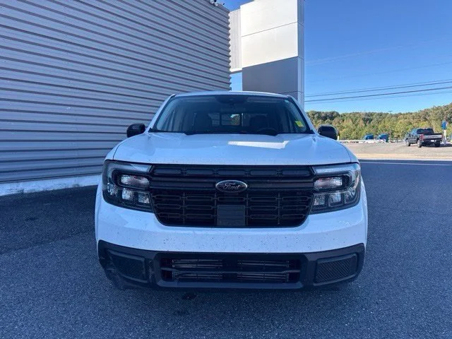 Used 2024 Oxford White Clearcoat Ford Lariat image 8