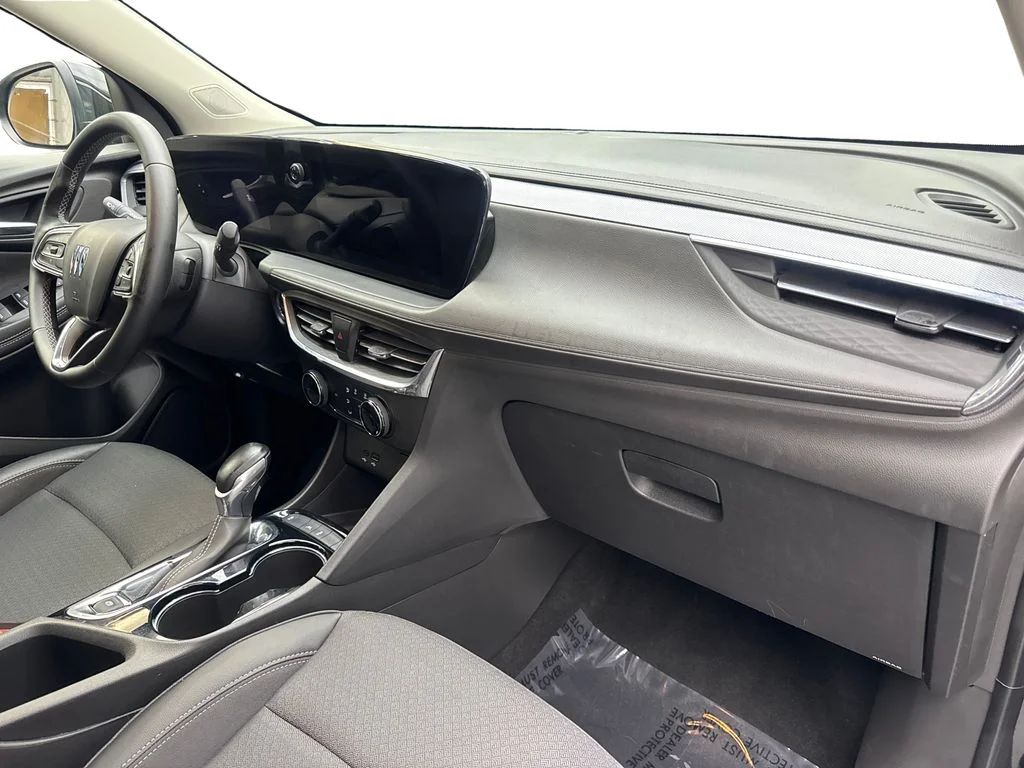 Used 2025 Black Buick Preferred image 47