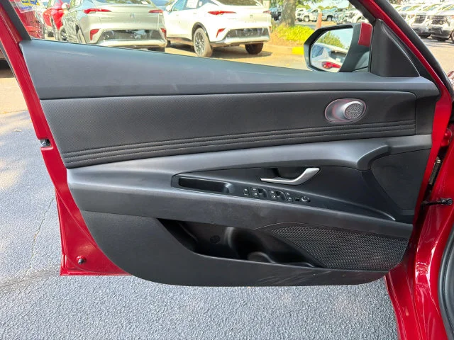 Used 2024 Red Hyundai SEL image 10