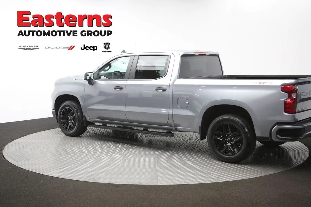 Used 2024 Gray Chevrolet Custom image 64