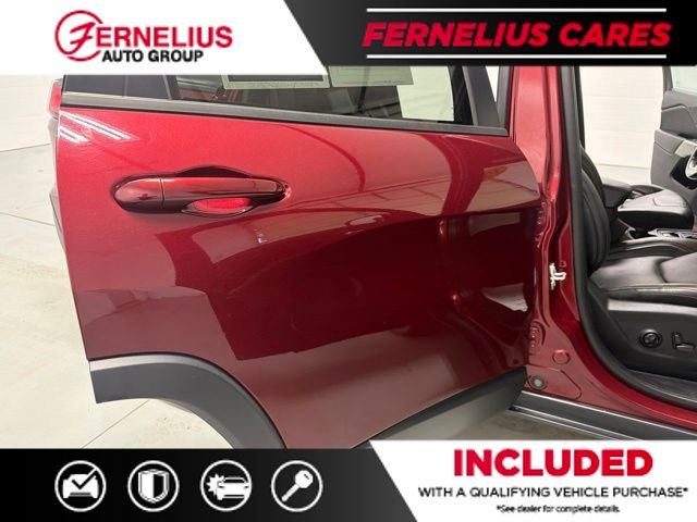 Used 2021 Red Jeep Latitude Lux image 18