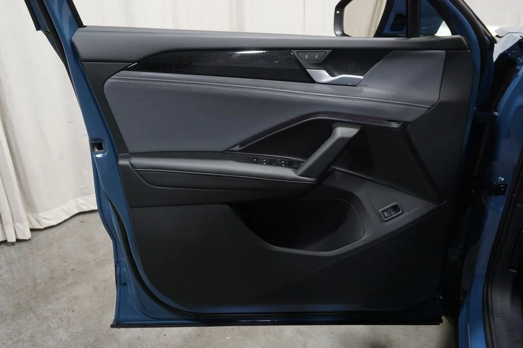 New 2026 Blue Volkswagen 2.0T SE image 24