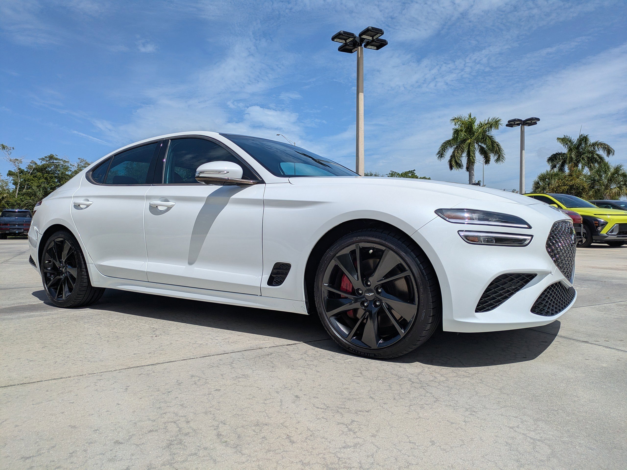 2023 Genesis G70 3.3T Standard's photo
