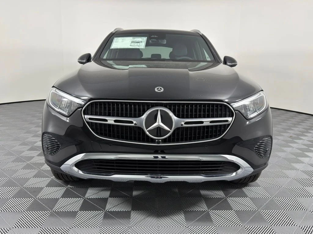 Certified Used 2026 Black Mercedes-Benz GLC 300 image 3