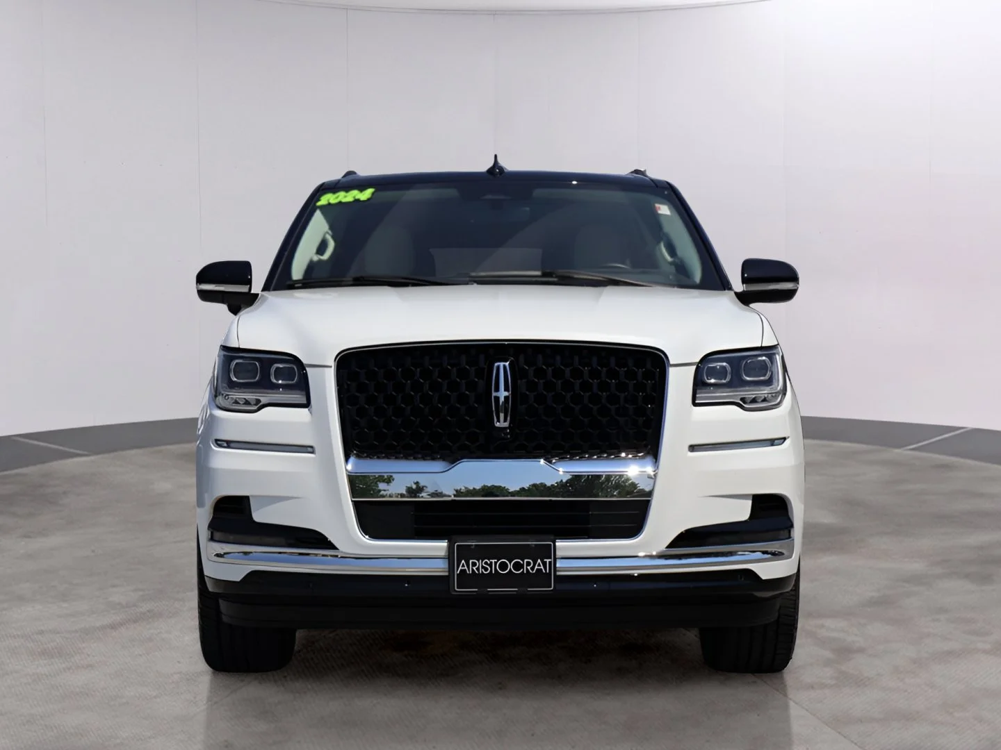 Used 2024 Lincoln Navigator Black Label L with VIN 5LMJJ3TG1REL01302 for sale in Kansas City