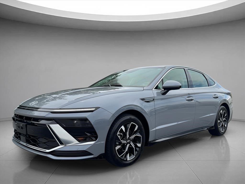 Used 2025 Transmission Blue Hyundai SEL image 1