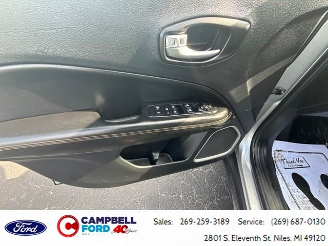 Used 2021 Billet Silver Metallic Clearcoat Jeep Limited image 20