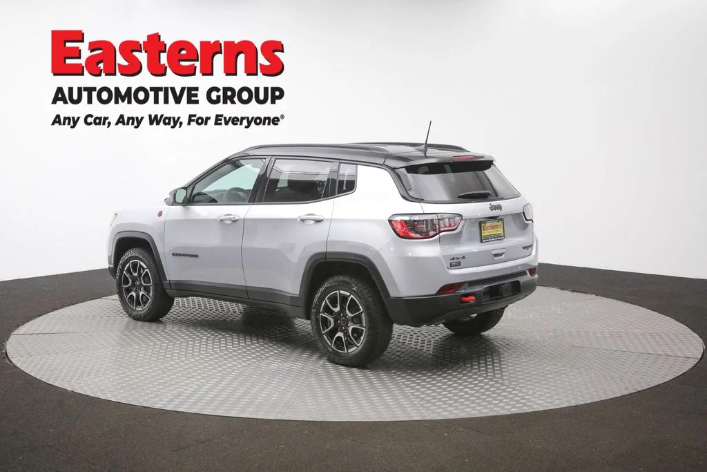Used 2025 Silver Jeep Trailhawk image 62