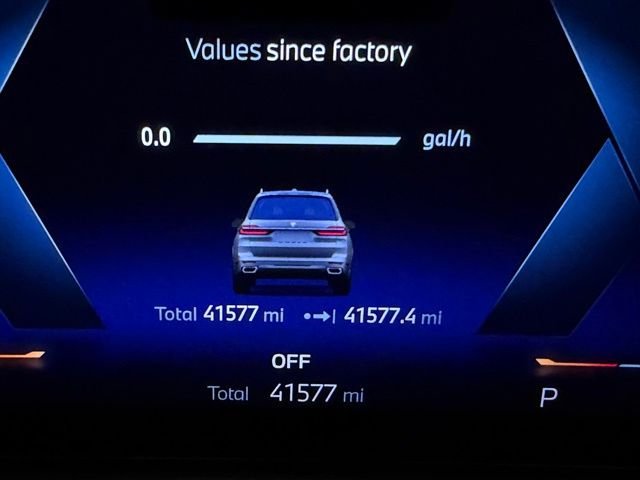 Used 2024 Skyscraper Gray Metallic BMW xDrive40i image 47