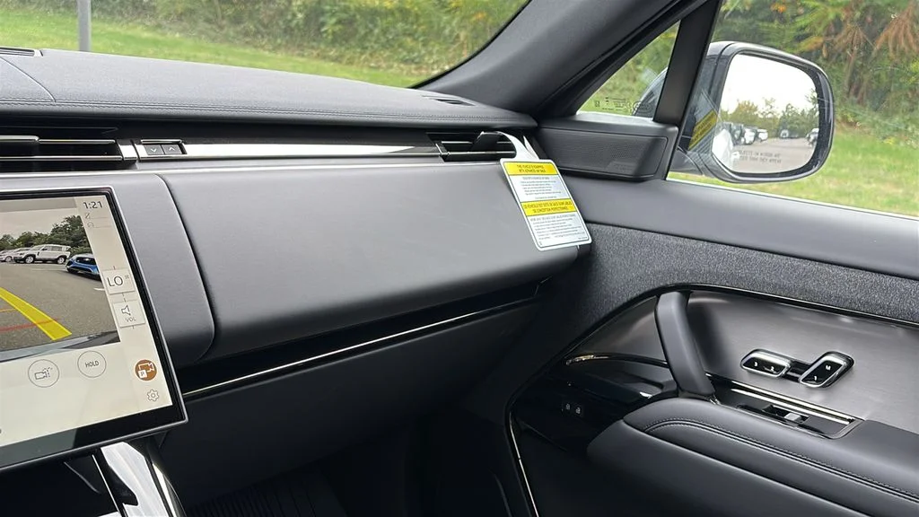 New 2027 White Land Rover SE image 21