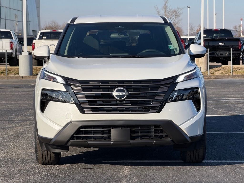 New 2026 Everest White Pearl TriCoat Nissan SV image 9