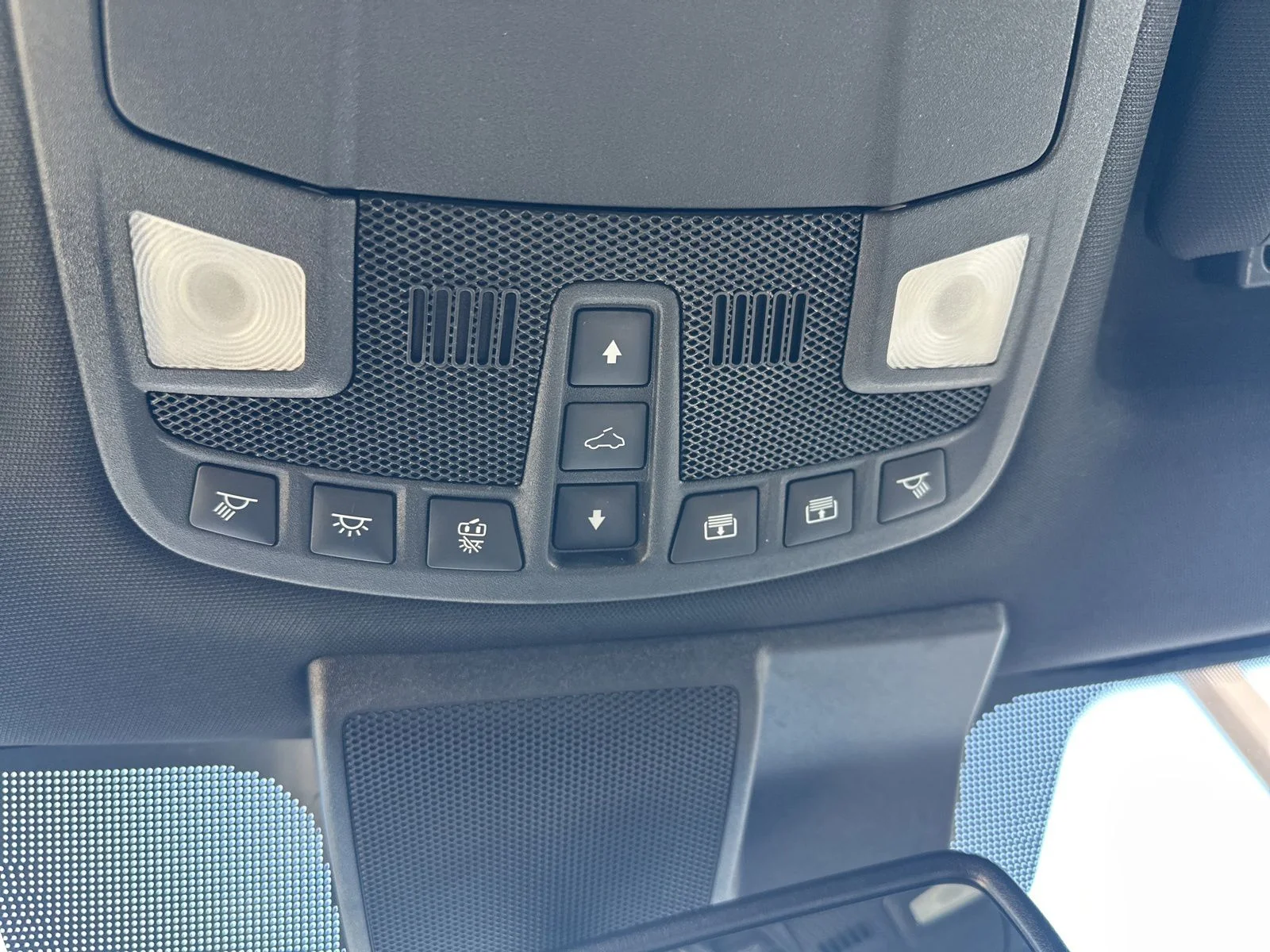 Used 2020 Black Ford Platinum image 85