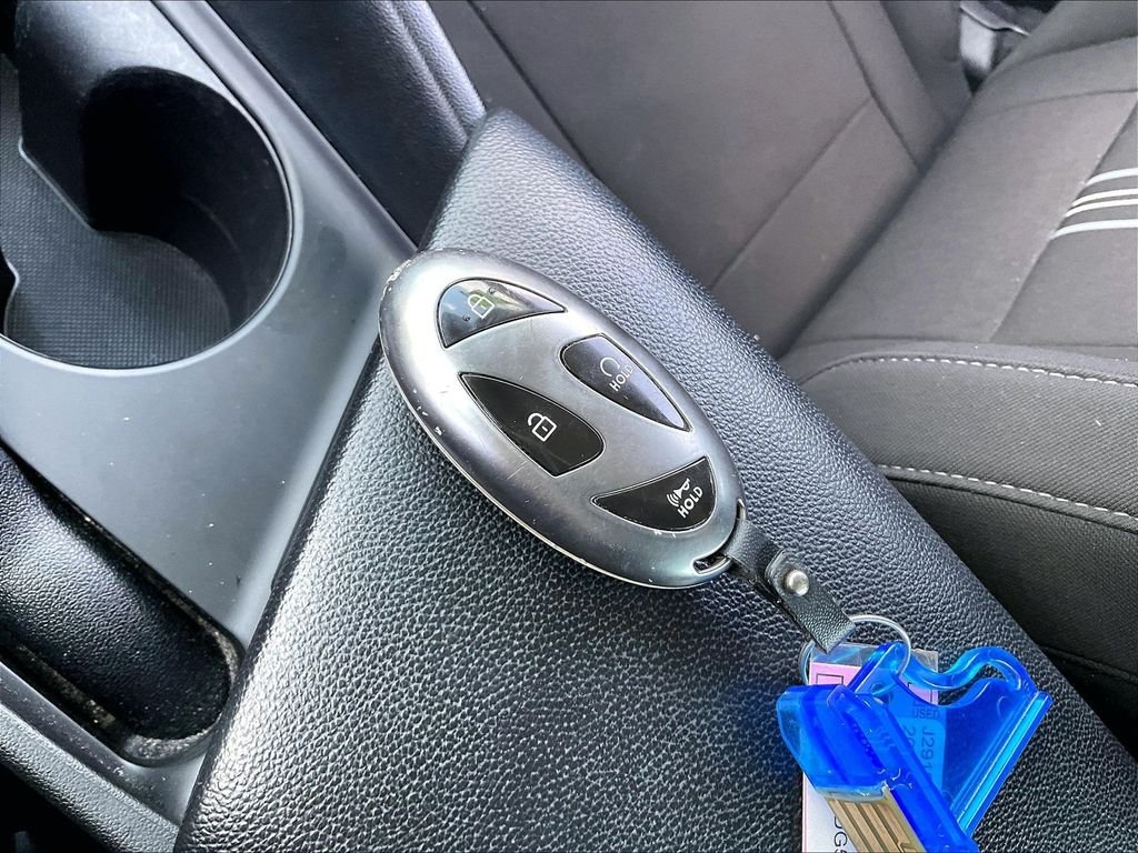 Used 2024 Intense Blue Hyundai SEL image 26