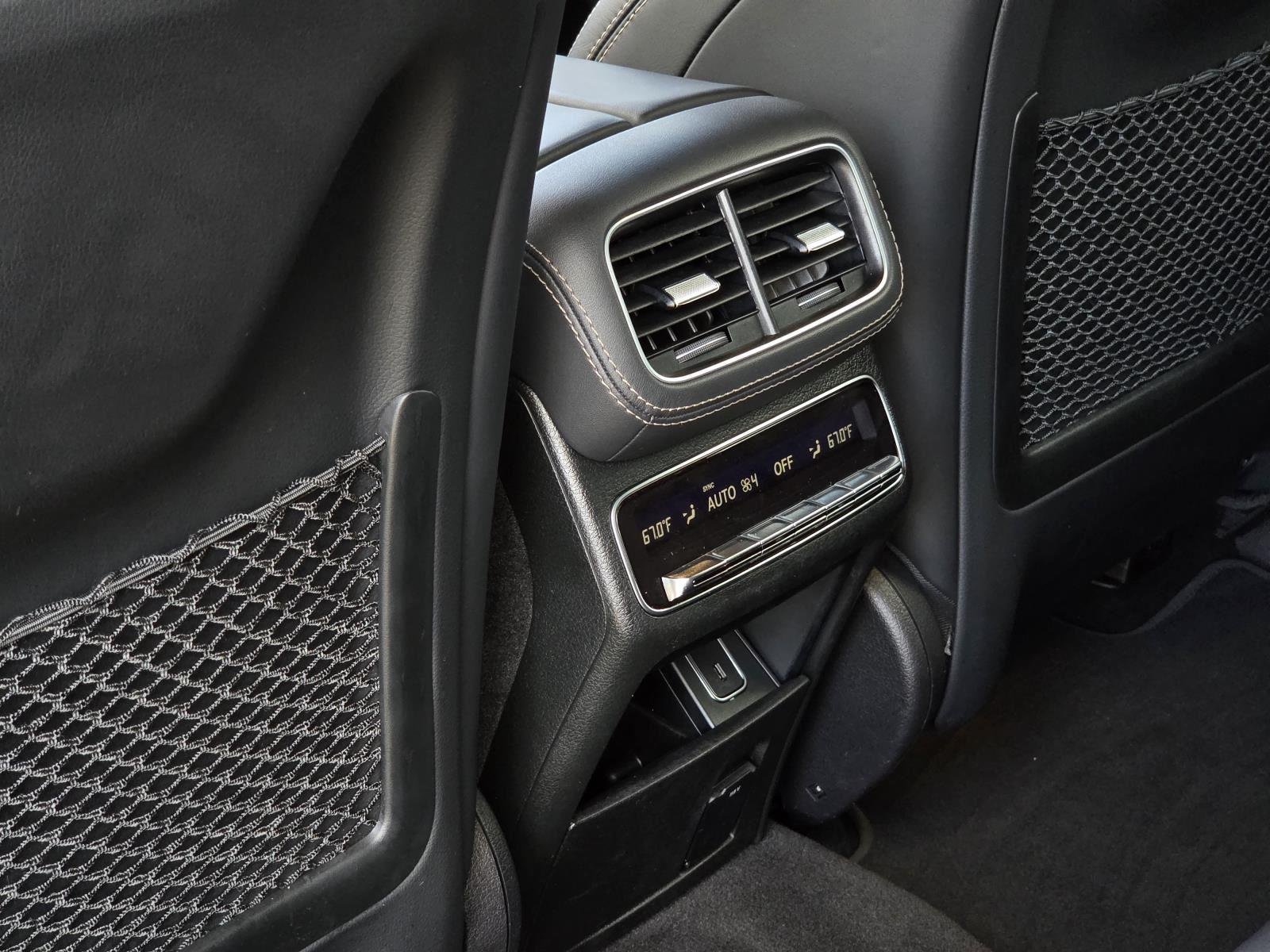 Used 2021 Polar White Mercedes-Benz AMG® GLE 53 image 40