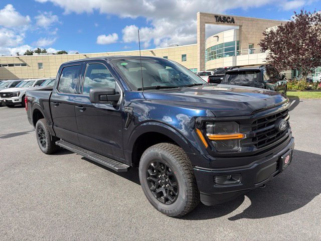 New 2026 Blue Ford XLT image 1