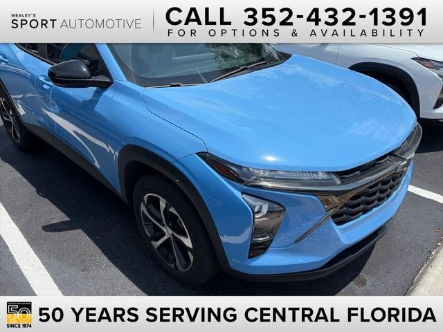 Used 2024 Fountain Blue Chevrolet 1RS image 1