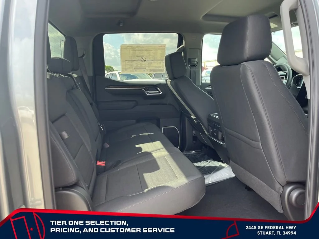 New 2026 Sterling Metallic GMC Elevation image 17