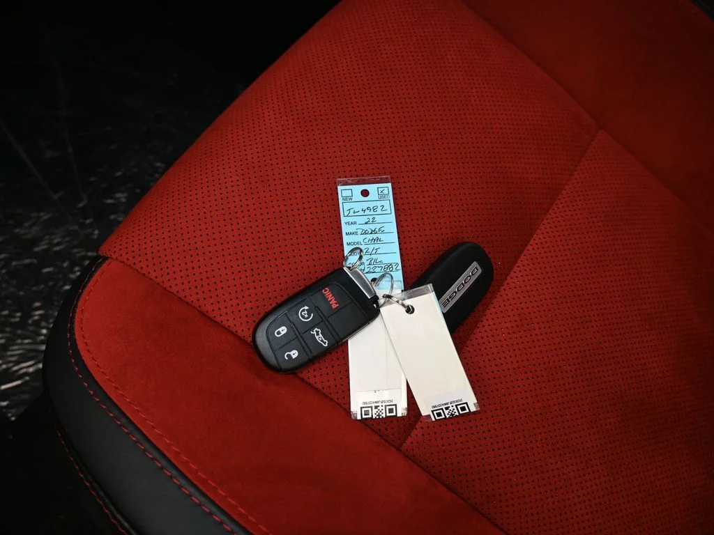 Used 2022 Pitch Black Clearcoat Dodge R/T Scat Pack image 16