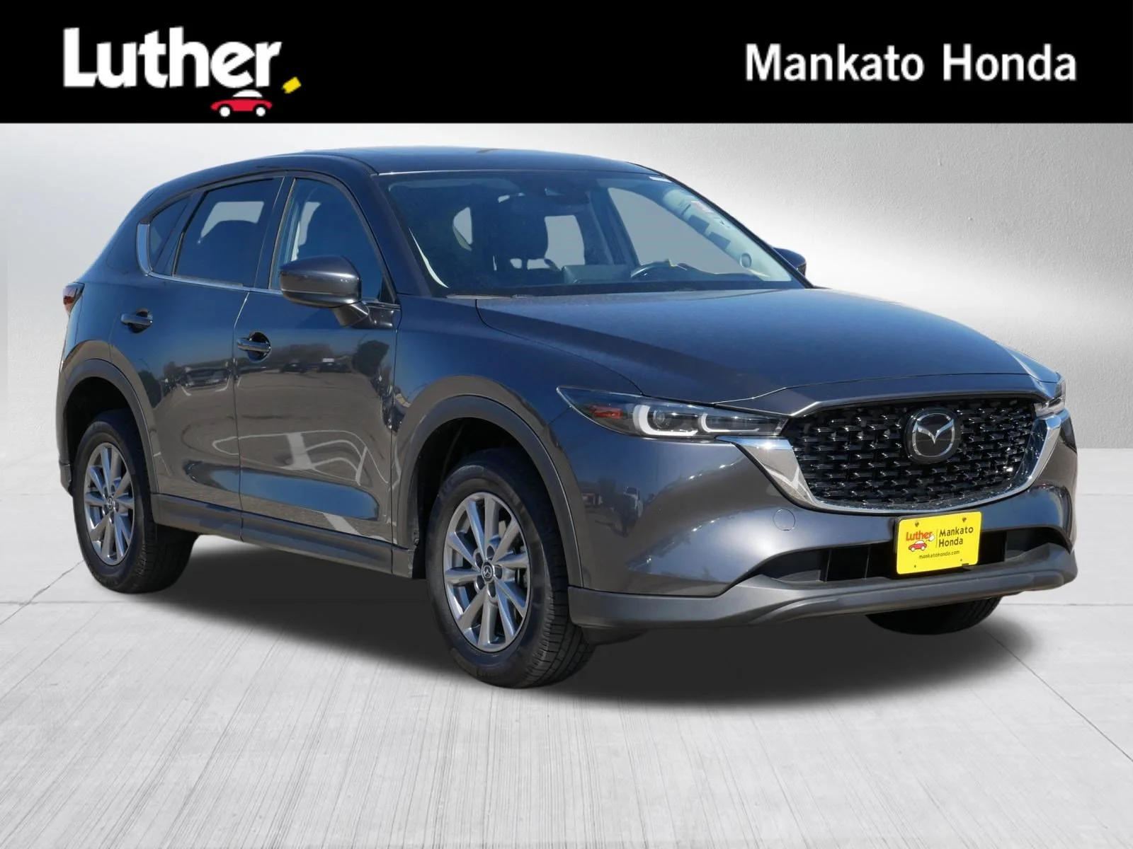 2022 Mazda CX-5 S Preferred package