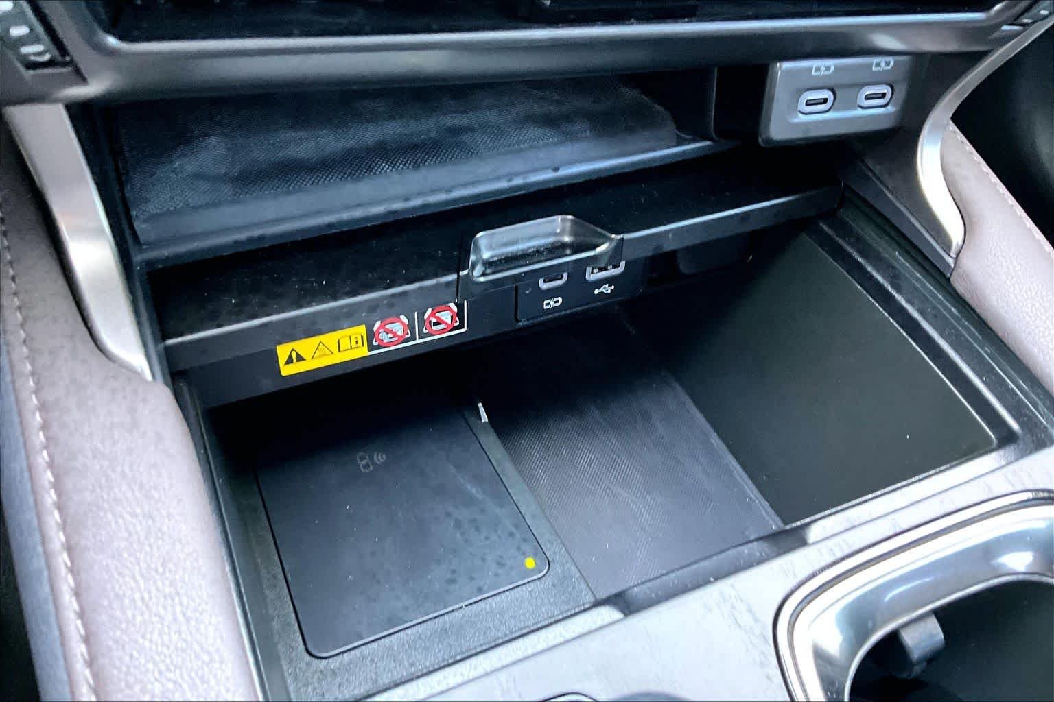 Used 2023 Iridium Lexus Luxury image 33