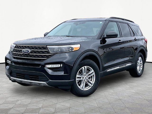 Used 2022 Black Metallic Ford XLT image 3