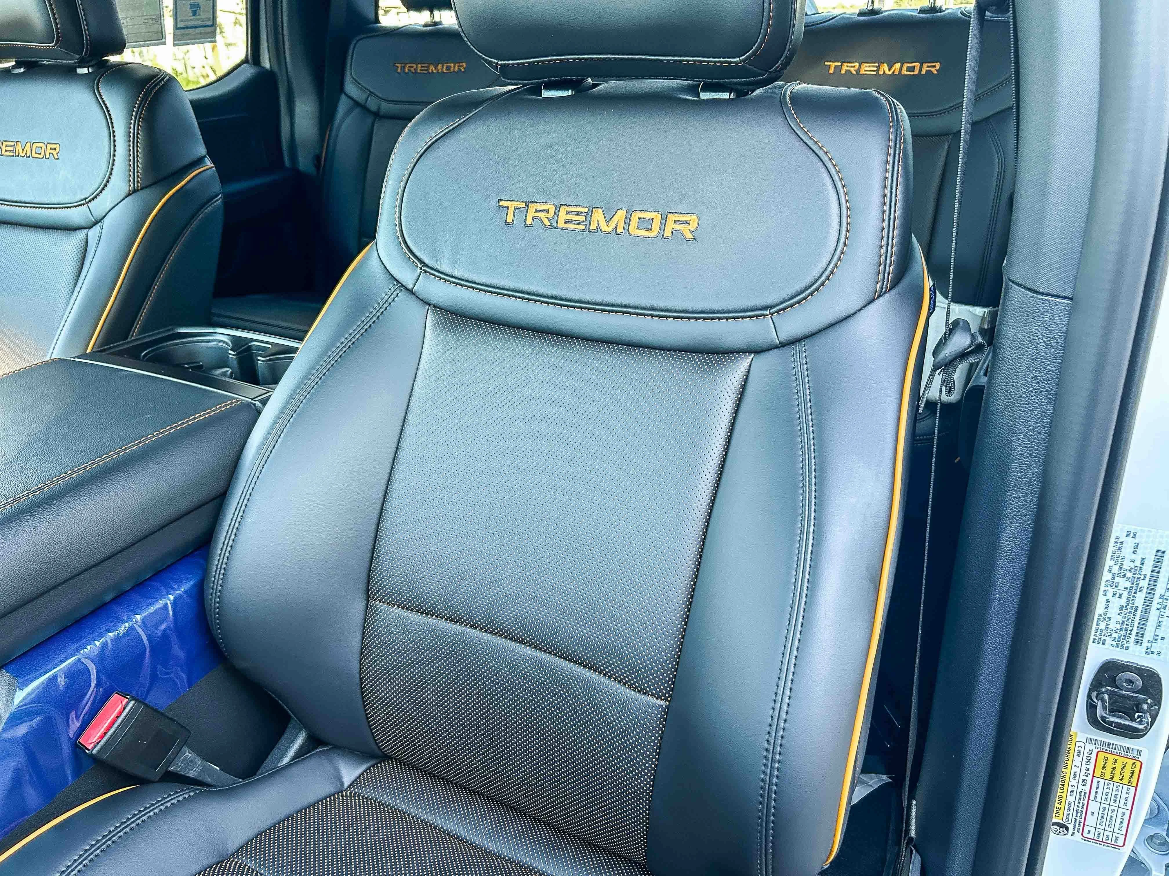 New 2026 Oxford White Ford Tremor® image 27