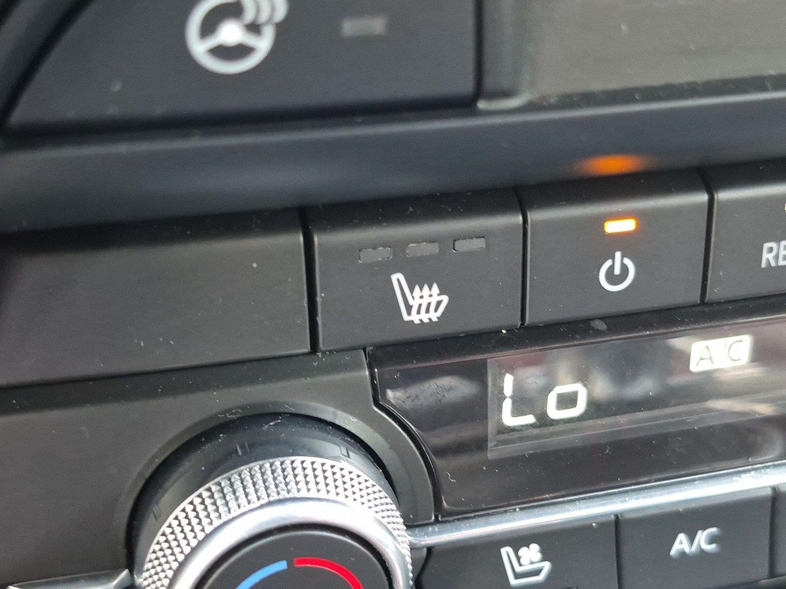 Used 2023 Polymetal Gray Metallic Mazda Carbon Edition image 28