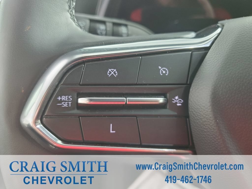 Used 2025 Sterling Gray Metallic Chevrolet LT image 19