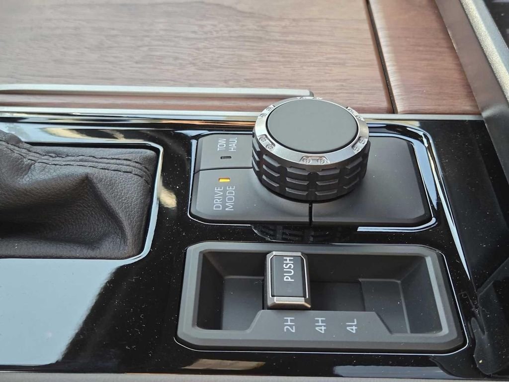 2026 Toyota Tundra 1794 Edition - Photo 30