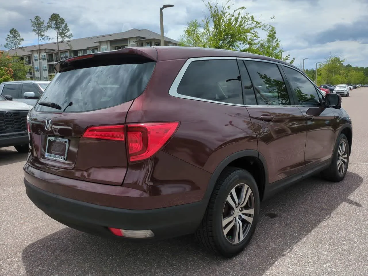 Used 2017  Honda EX-L image 6