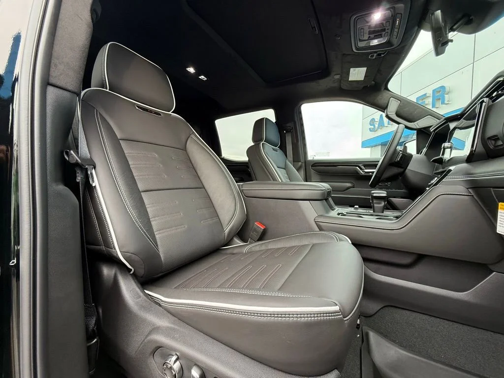 New 2026 Onyx Black GMC AT4X image 12