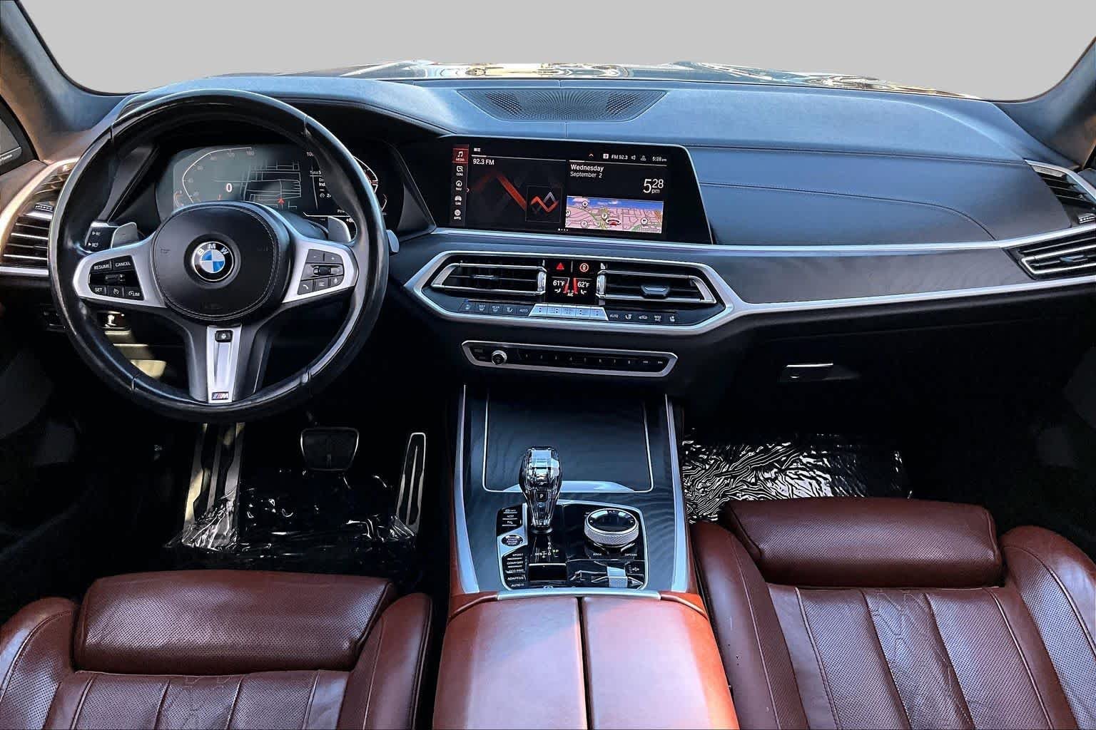 Used 2021 Tanzanite Blue II Metallic BMW xDrive40i image 15