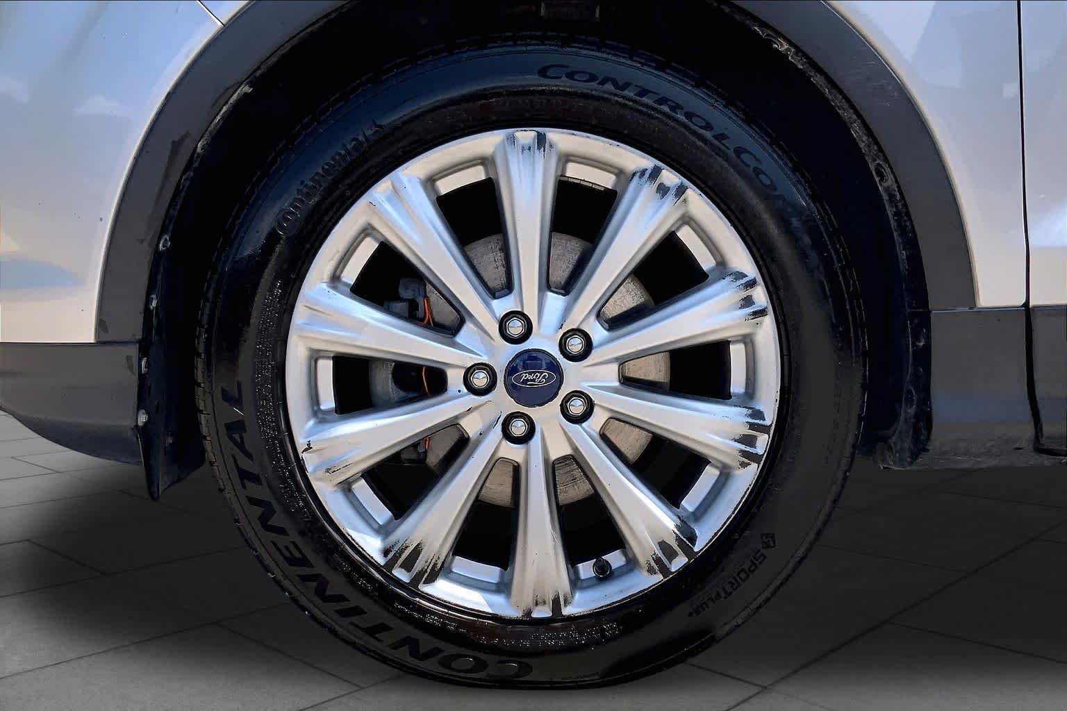 Used 2017 Ingot Silver Metallic Ford Titanium image 11