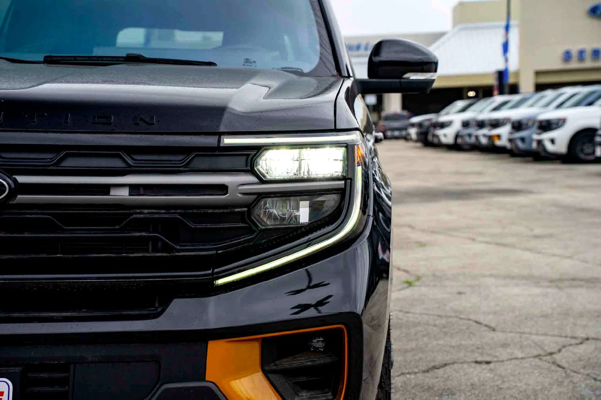 2025 Ford Expedition Tremor - Photo 8