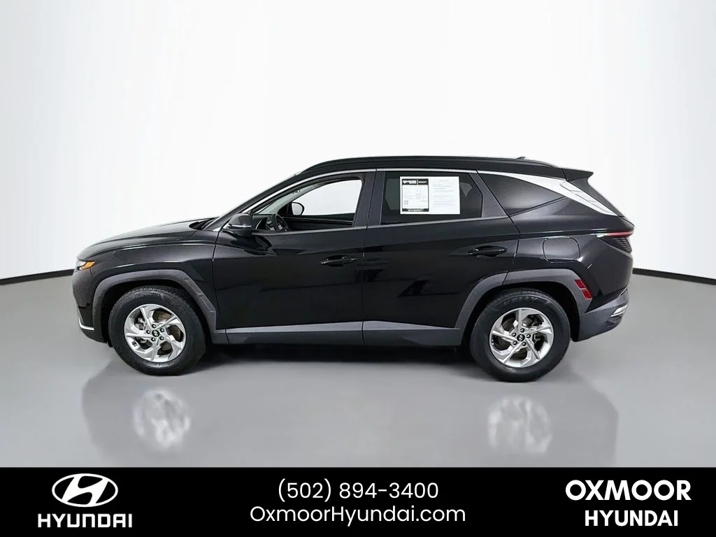 Used 2022 Phantom Black Hyundai SEL image 4