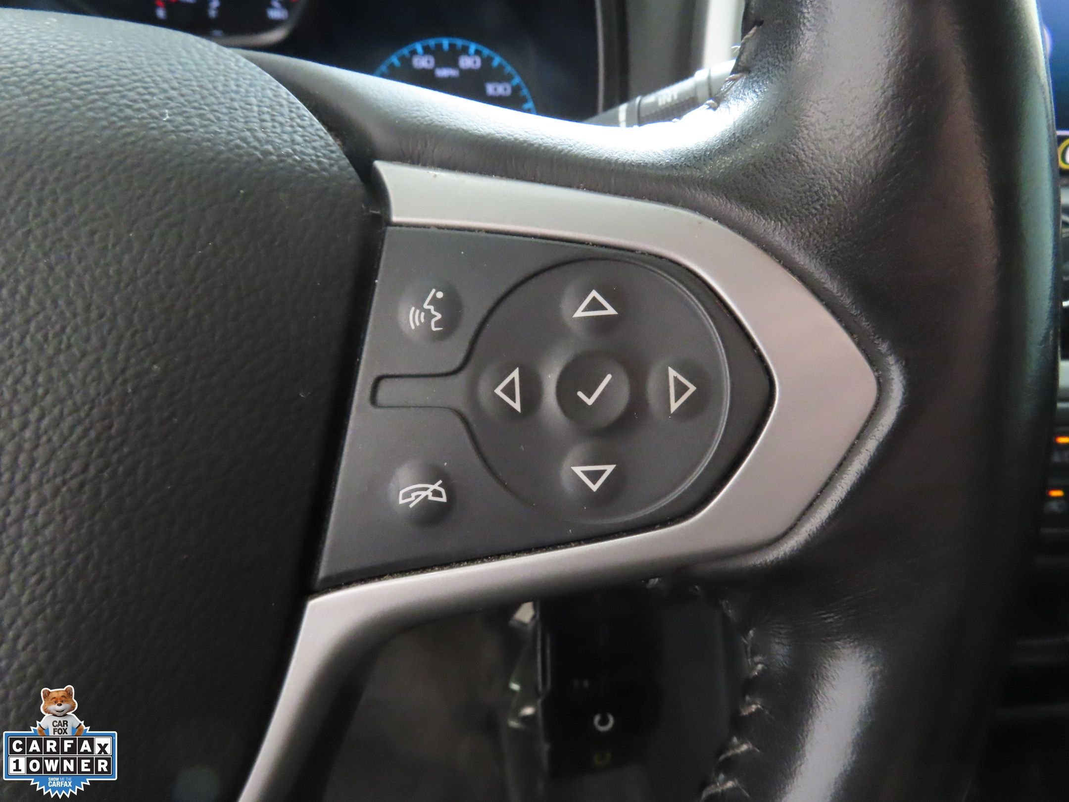 Used 2021 White Chevrolet LT image 14