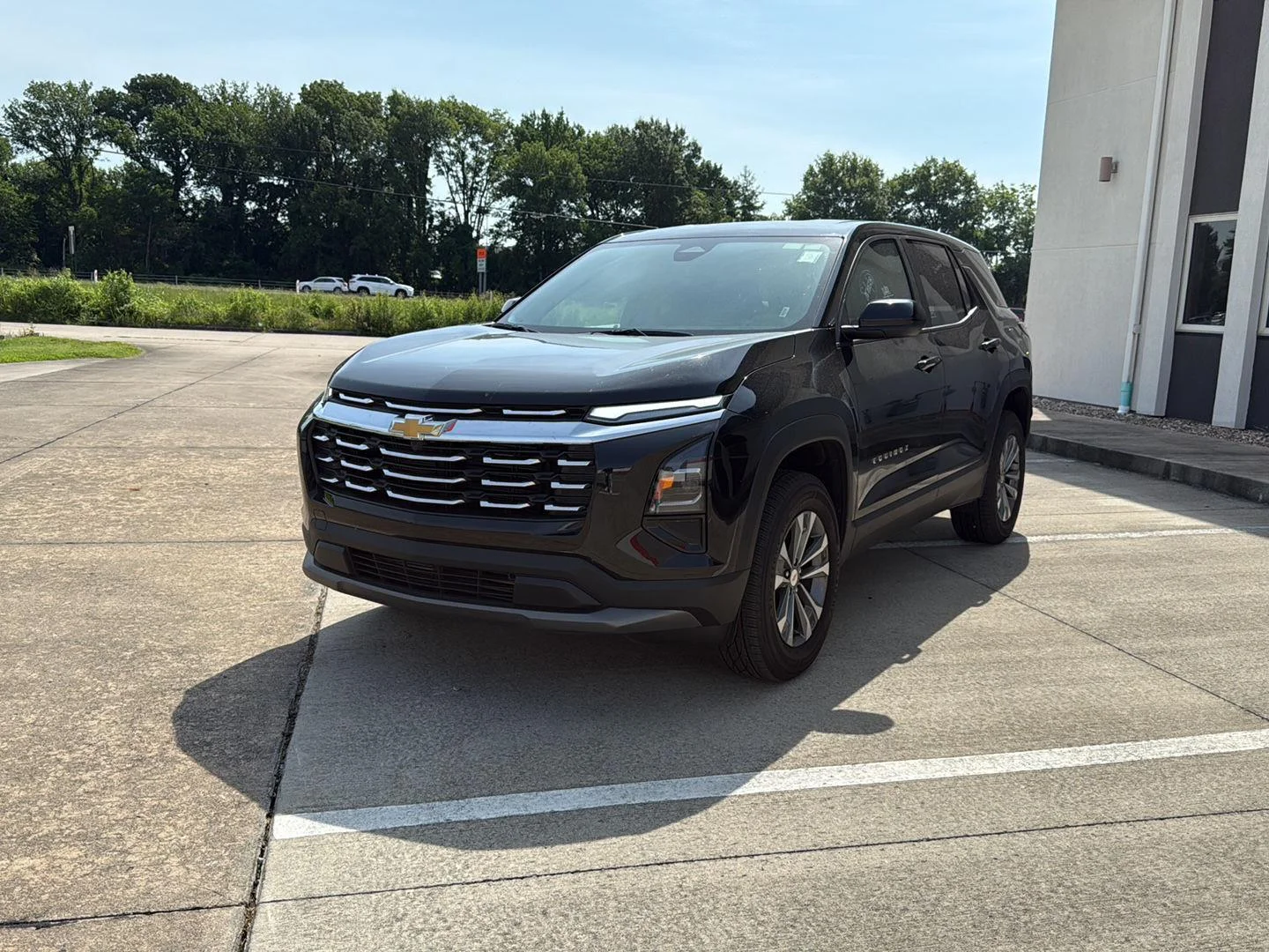 Used 2026 Mosaic Black Metallic Chevrolet FWD LT image 5