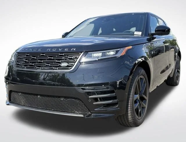 Certified Used 2026 Black Land Rover Dynamic SE image 3