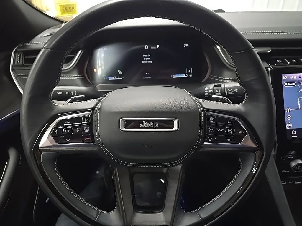 Used 2021 Diamond Black Jeep Overland image 19